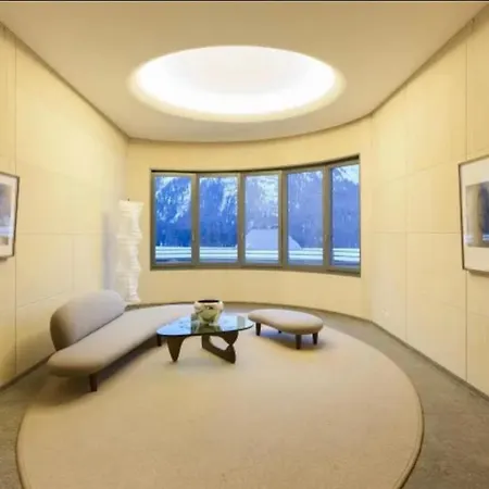 Luxorius Living In The Heart Of St. Moritz Dorf Lägenhet